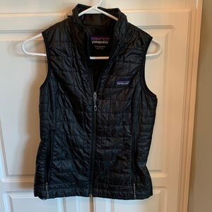 Patagonia women’s Nano Puff vest